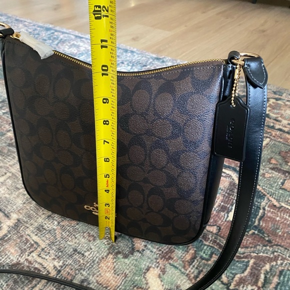 NEW COACH crossbody Ellie File Bag In Signature Canvas 😍😍 FREE SHIPPING!!! - Picture 7 of 10